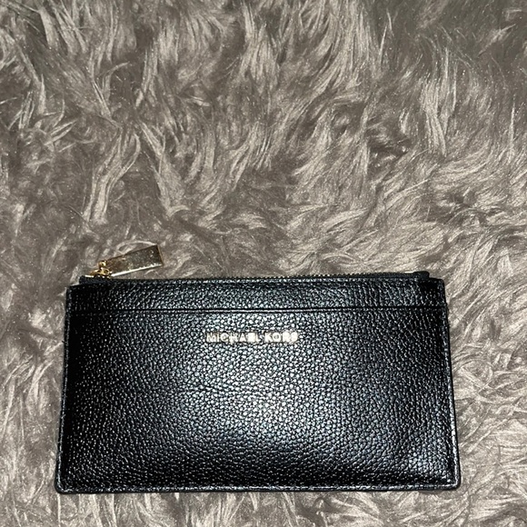 Michael Kors Handbags - Michael Kors Slim Wallet